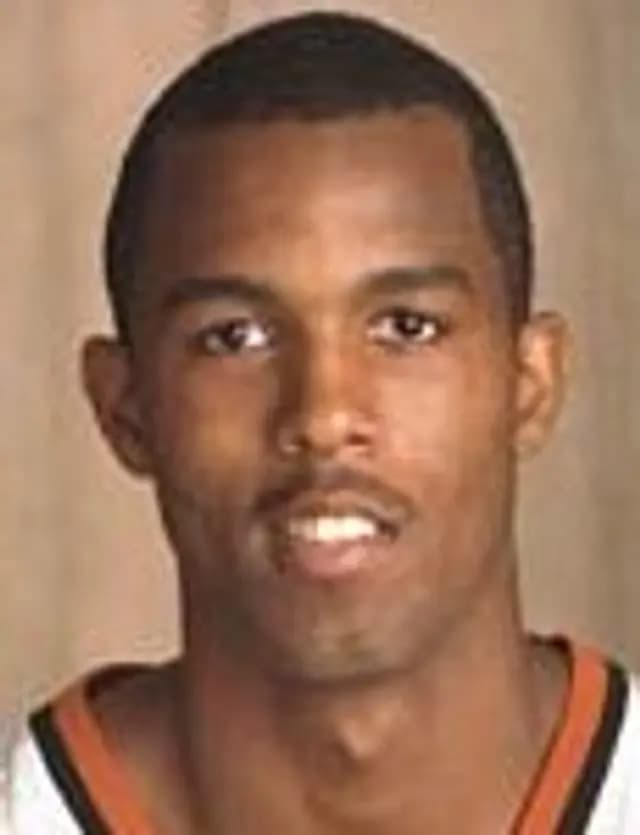 Chris Owens