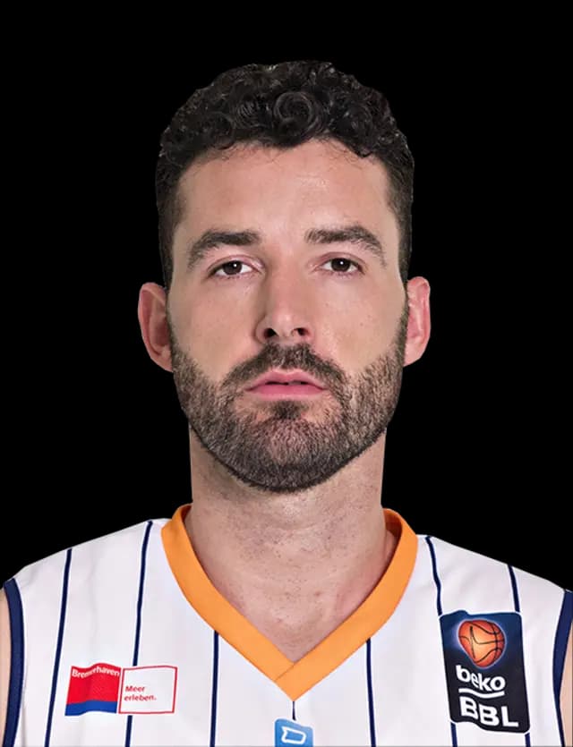 Jannik Freese